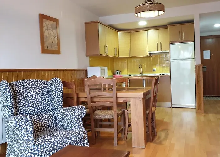 Appartamento Todosierranevada Zona Baja - Montblanc Vistas A La Montana - Junto A Telecabinas Sierra Nevada