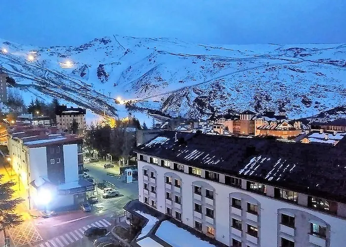 Appartamento Todosierranevada Zona Baja - Montblanc Vistas A La Montana - Junto A Telecabinas Sierra Nevada