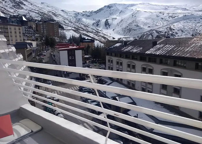 Appartamento Todosierranevada Zona Baja - Montblanc Vistas A La Montana - Junto A Telecabinas Sierra Nevada