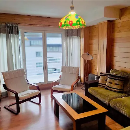 Todosierranevada Zona Baja - Montblanc Vistas A La Montana - Junto A Telecabinas シエラネバダ