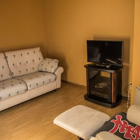 Todosierranevada Zona Baja - Montblanc Vistas A La Montana - Junto A Telecabinas * シエラネバダ