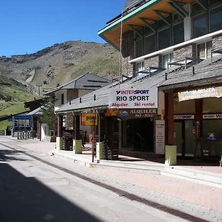 Todosierranevada Zona Baja - Montblanc Vistas A La Montana - Junto A Telecabinas Apartment *