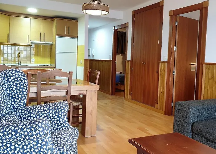 Todosierranevada Zona Baja - Montblanc Vistas A La Montana - Junto A Telecabinas *