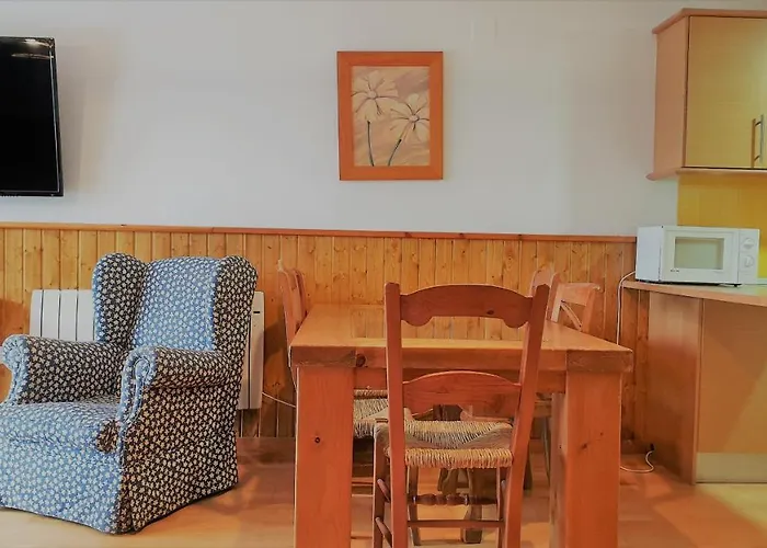 Todosierranevada Zona Baja - Montblanc Vistas A La Montana - Junto A Telecabinas