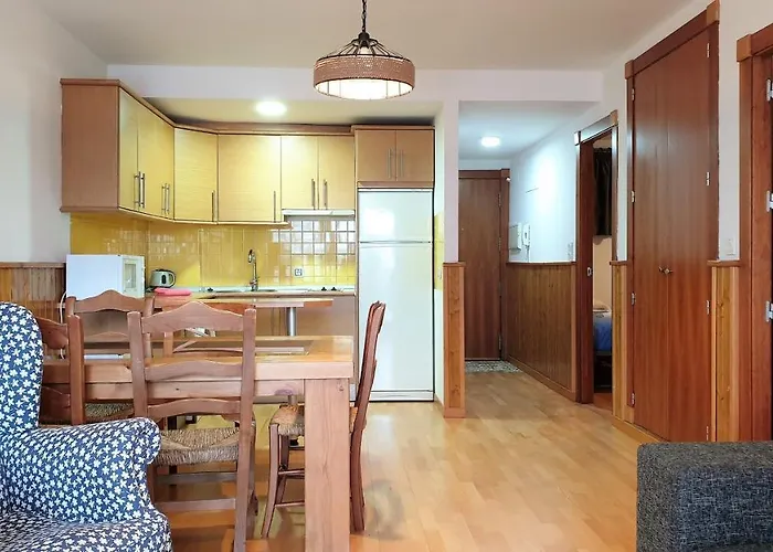 Todosierranevada Zona Baja - Montblanc Vistas A La Montana - Junto A Telecabinas