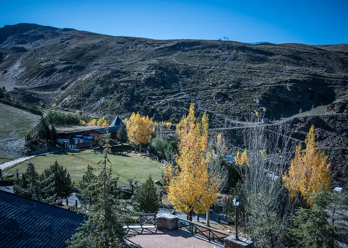 Todosierranevada Zona Baja - Montblanc Vistas A La Montana - Junto A Telecabinas Sierra Nevada
